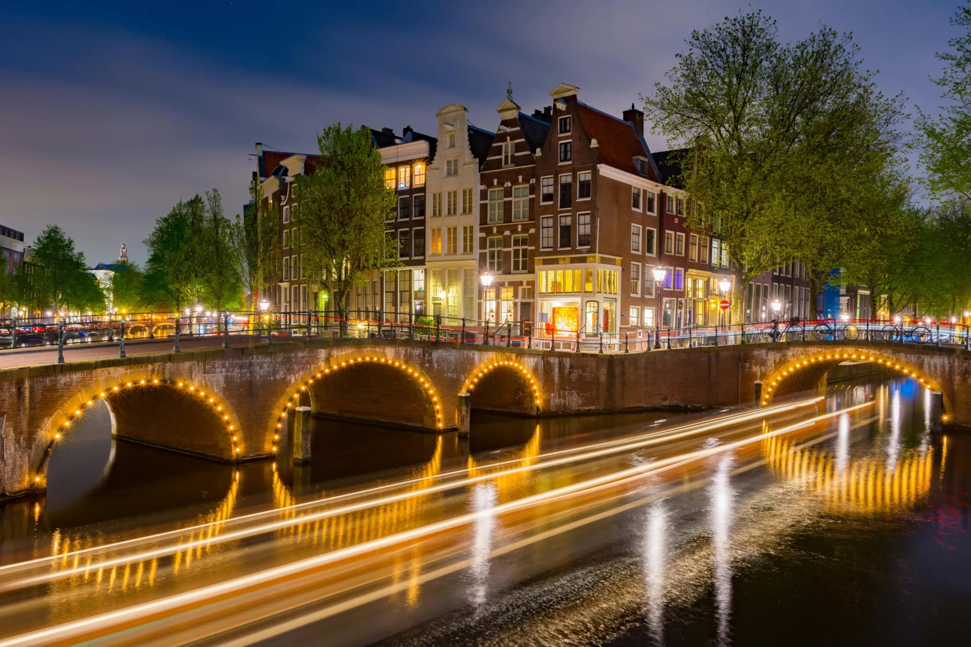 Business class flights to Amsterdam photo