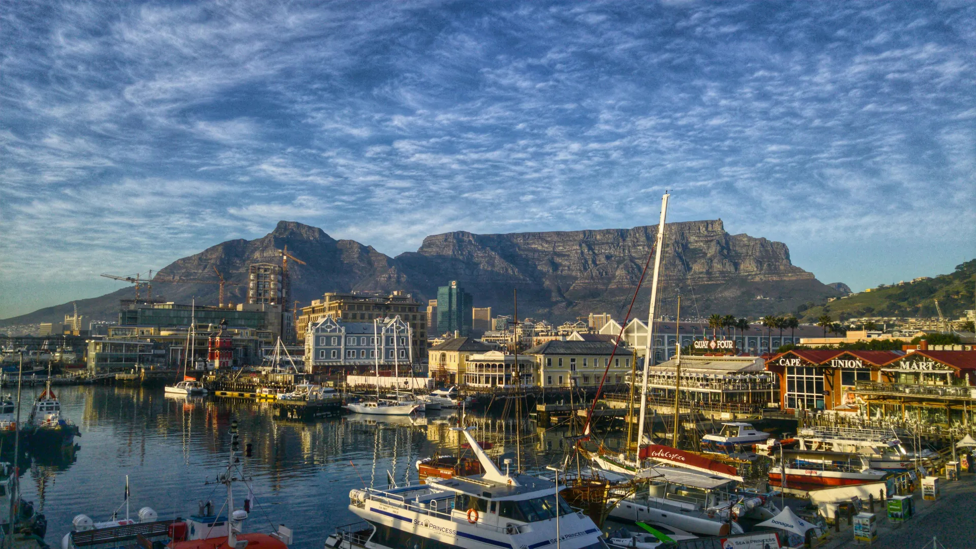 Business class flights to Cape Town photo